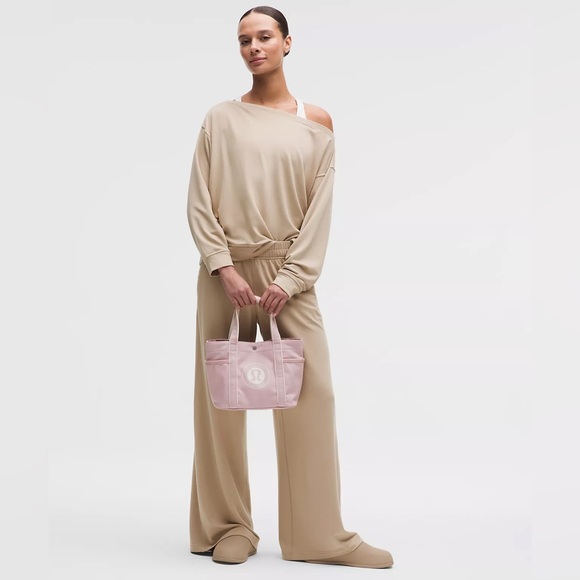 lululemon athletica Handbags - Lululemon Daily Multi-Pocket Mini Canvas Tote Bag 6.5L - mink berry light ivory